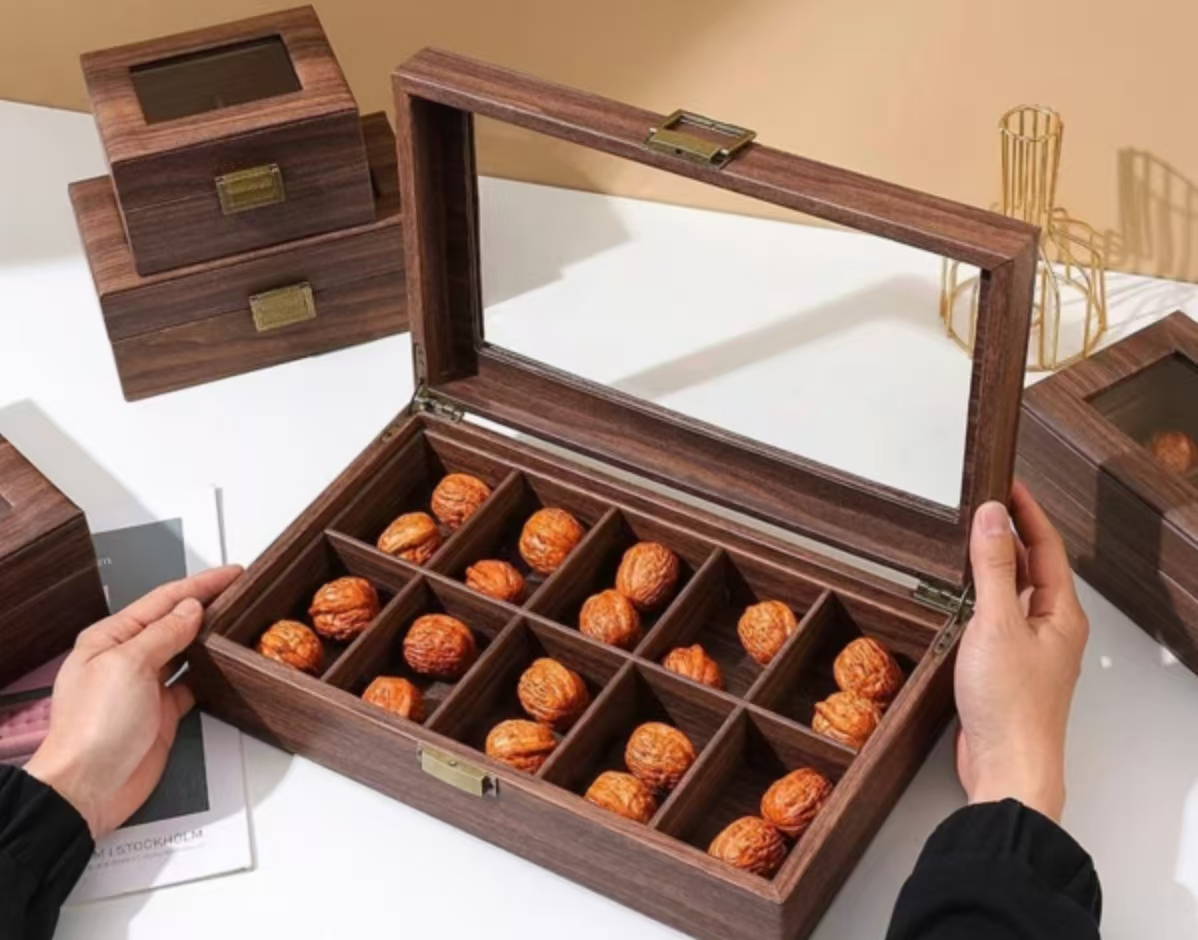 文玩核桃    狮子头手把件