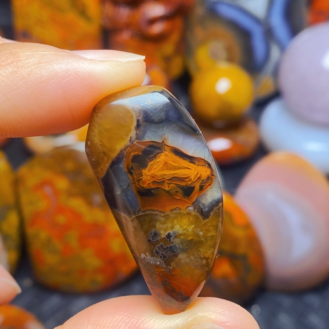 玛瑙/玉髓未镶嵌吊坠(不含链)