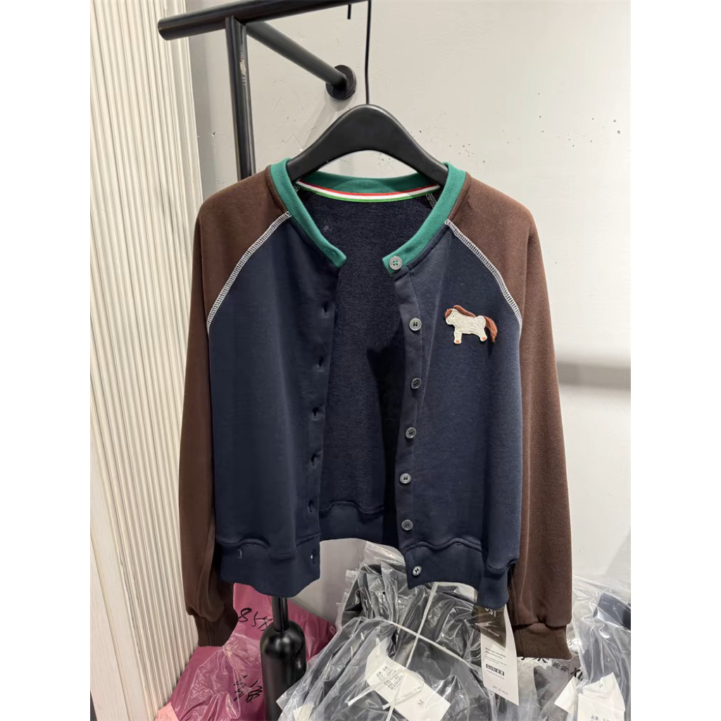 现货  2025春季女童撞色拼接插肩袖外套8747