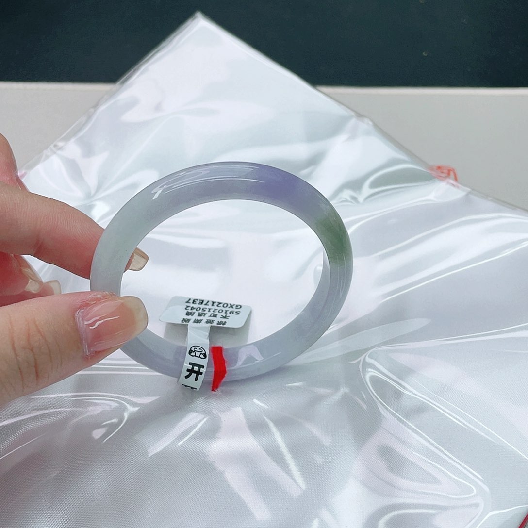 翡翠手镯未镶嵌正52.5