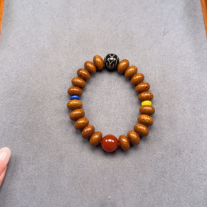 刚***蛋星月菩提吊坠星月