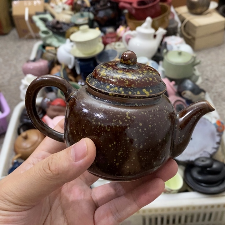 陶瓷艺术品及陶瓷壶壶