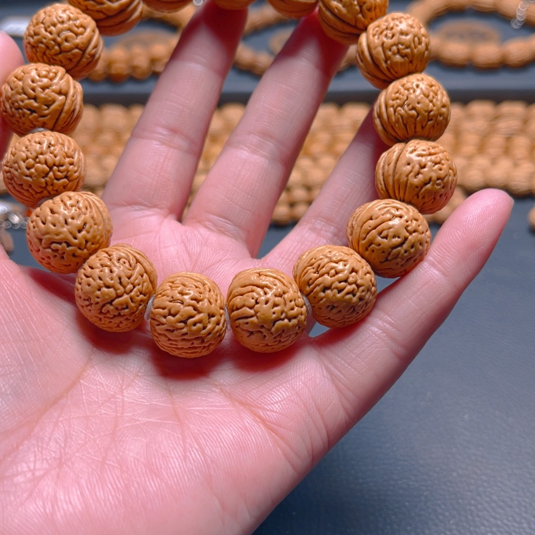 ****爷桃核吊坠桃核手串