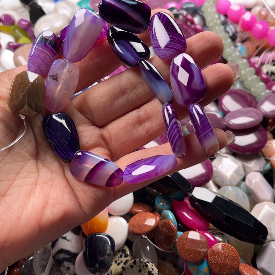 石英质玉珠宝奇石未镶嵌图