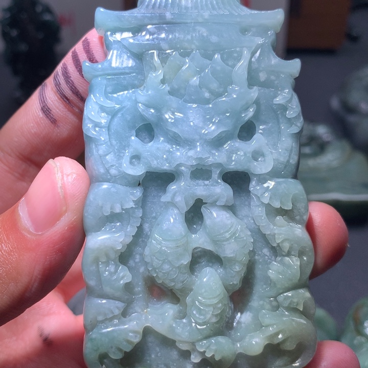 翡翠未镶嵌颈饰保真天然a货翡翠