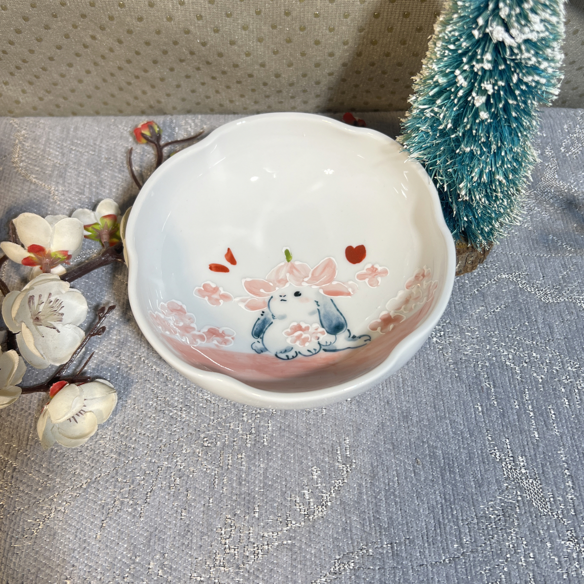 景德镇手工手绘釉下5寸花口碗