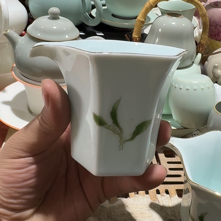 瑕疵茶具，介意勿拍