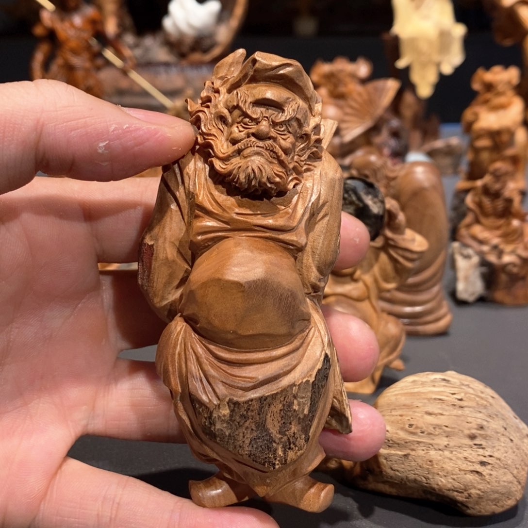 檀香木桃****风老山檀香清刀钟馗