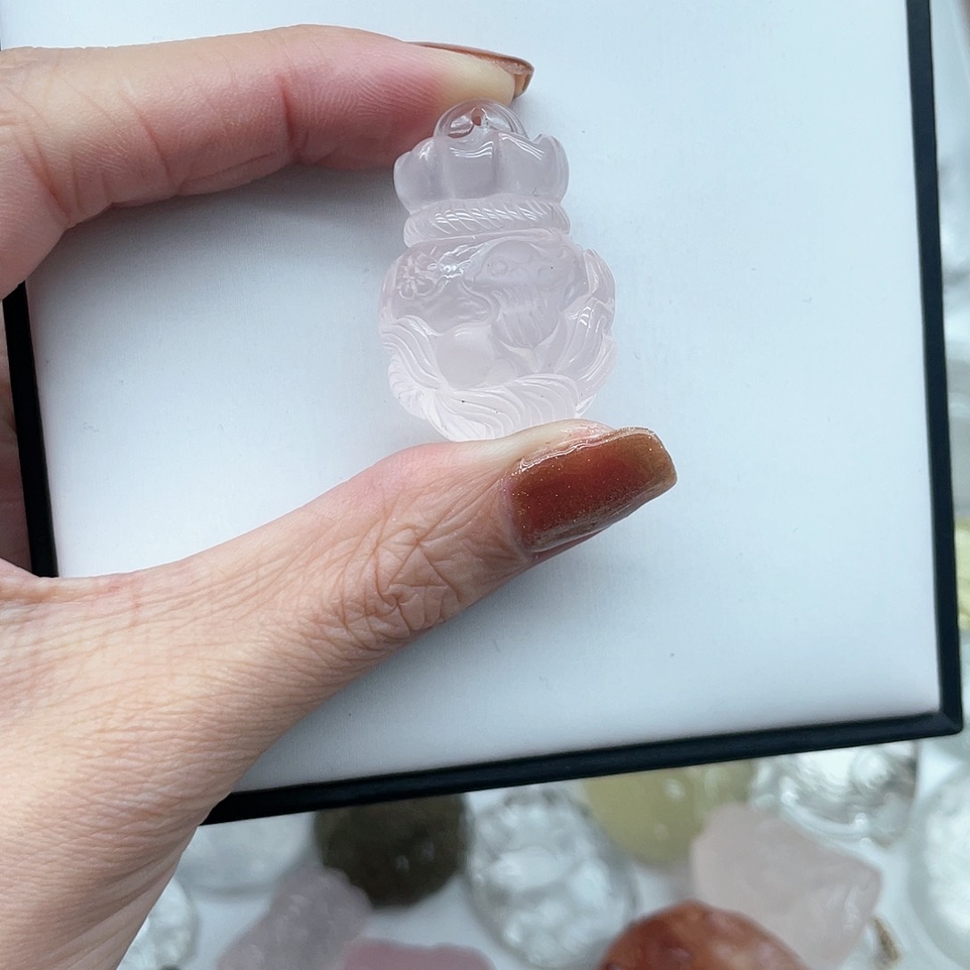 水晶吊坠(不含链)未镶嵌不**菜