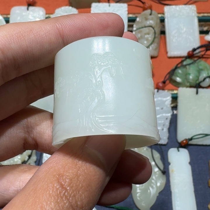 和田玉颈饰未镶嵌?***水