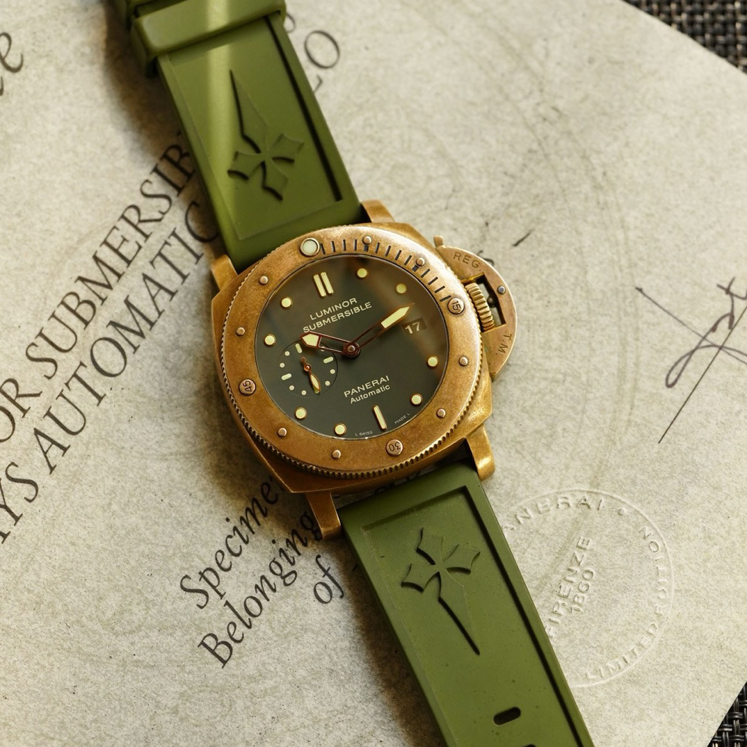 99新 Panerai/沛纳海 型号PAM00382 限量1000块  全套 保卡