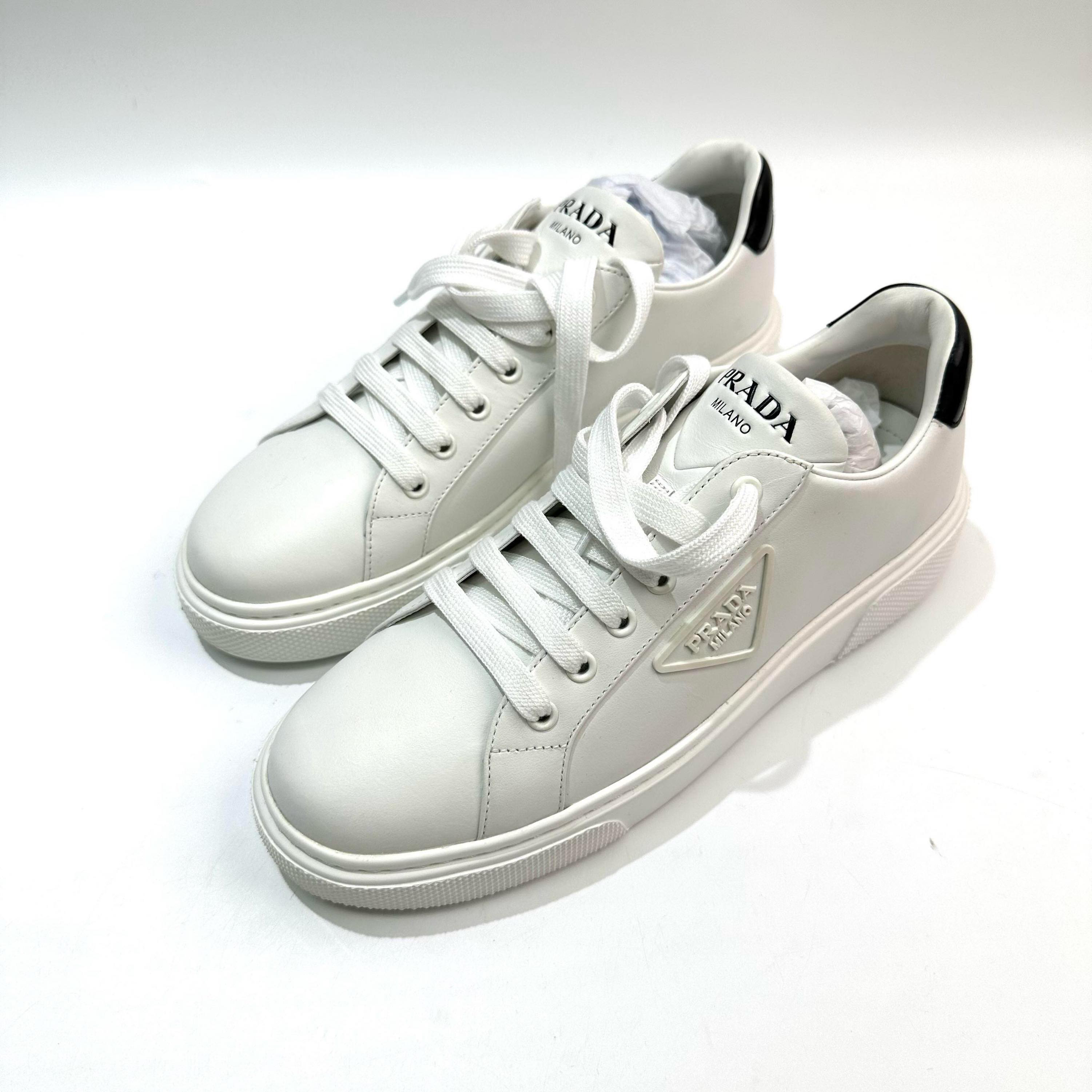 未使用 Prada/普拉达 39.5码 白色黑尾 板鞋