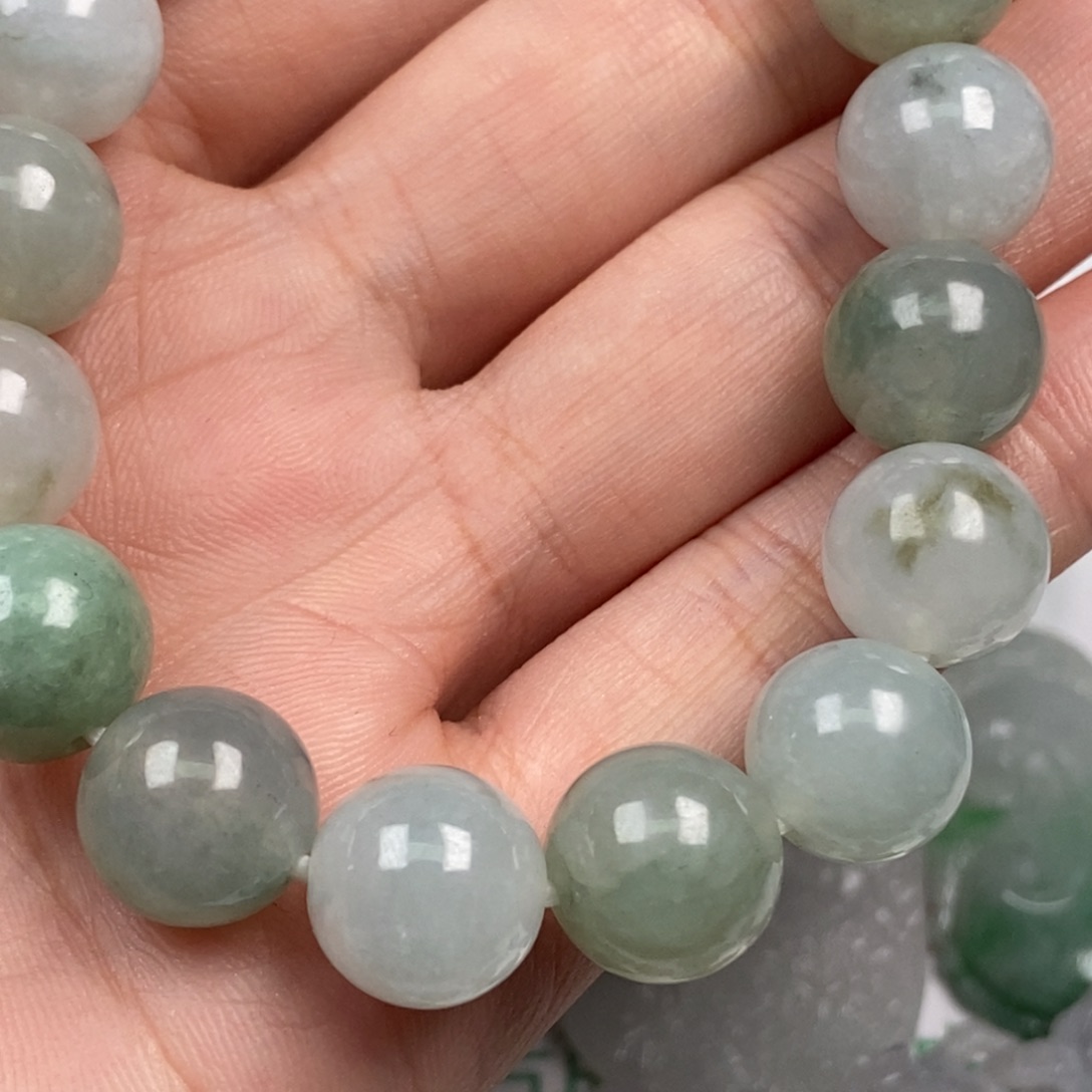 古***月翡翠未镶嵌颈饰翡翠