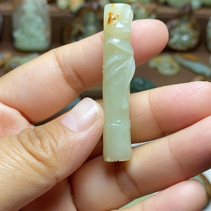 岫岩河磨玉（透闪石质玉）未镶嵌颈饰