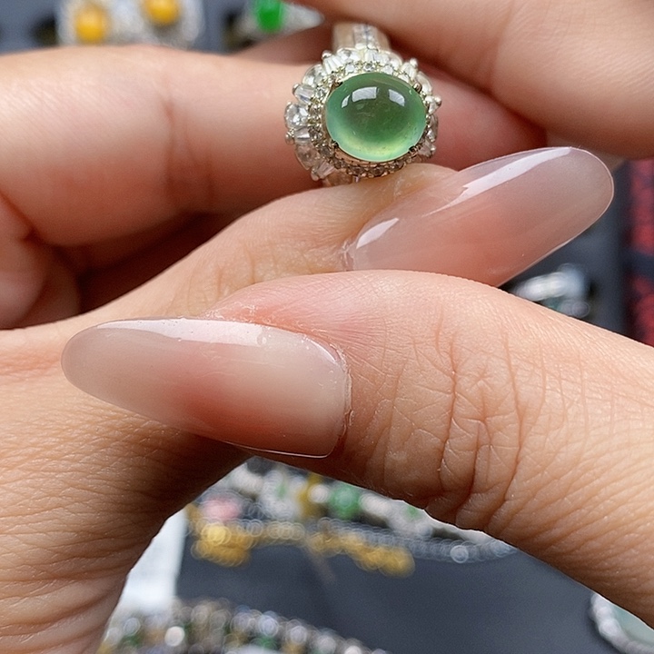 翡翠未镶嵌戒指缅甸翡翠