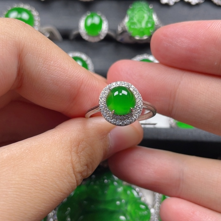 翡翠戒指银S925镶嵌戒指