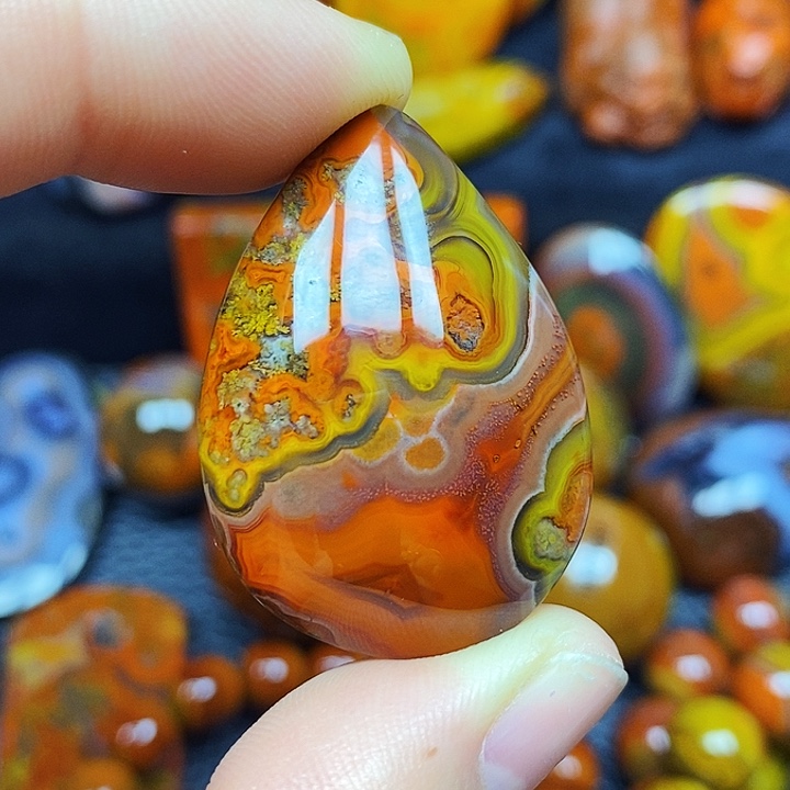 玛瑙/玉髓未镶嵌颈饰