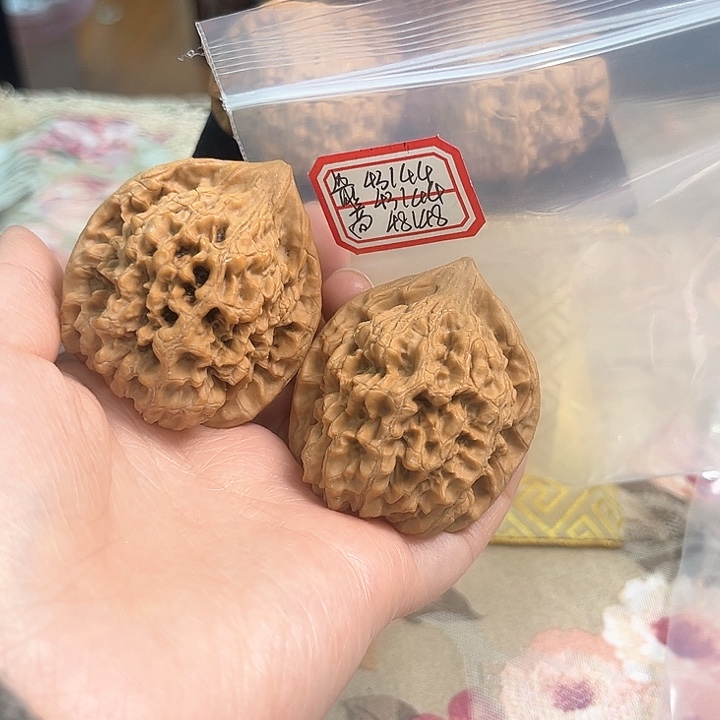 文玩核桃把件官帽