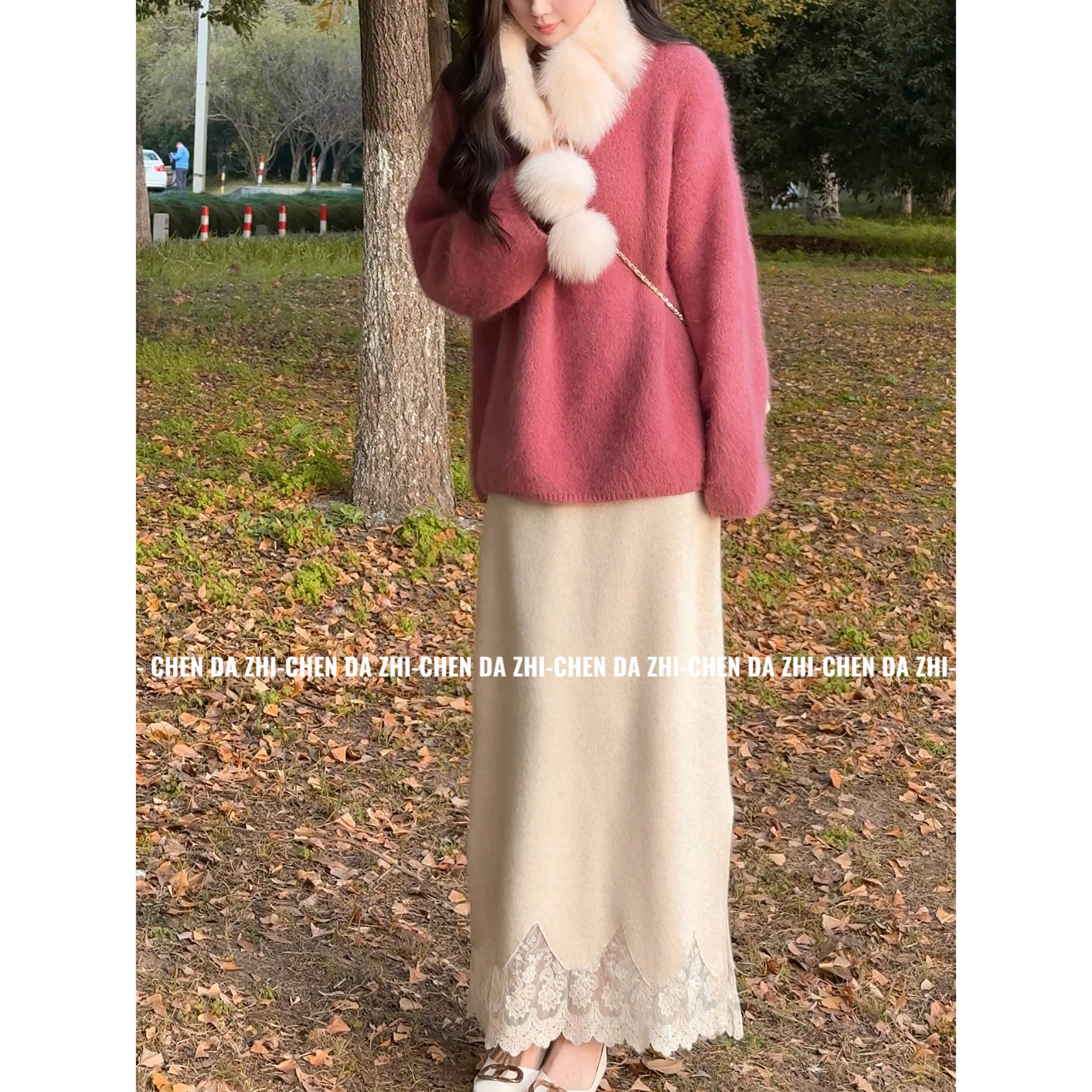 【大只定制】芭蕾黑巧 秋季气质显瘦高腰黑色蕾丝针织裙5QKSJ10733