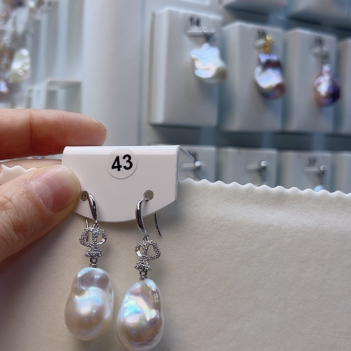 淡水珍珠耳饰银S925镶嵌