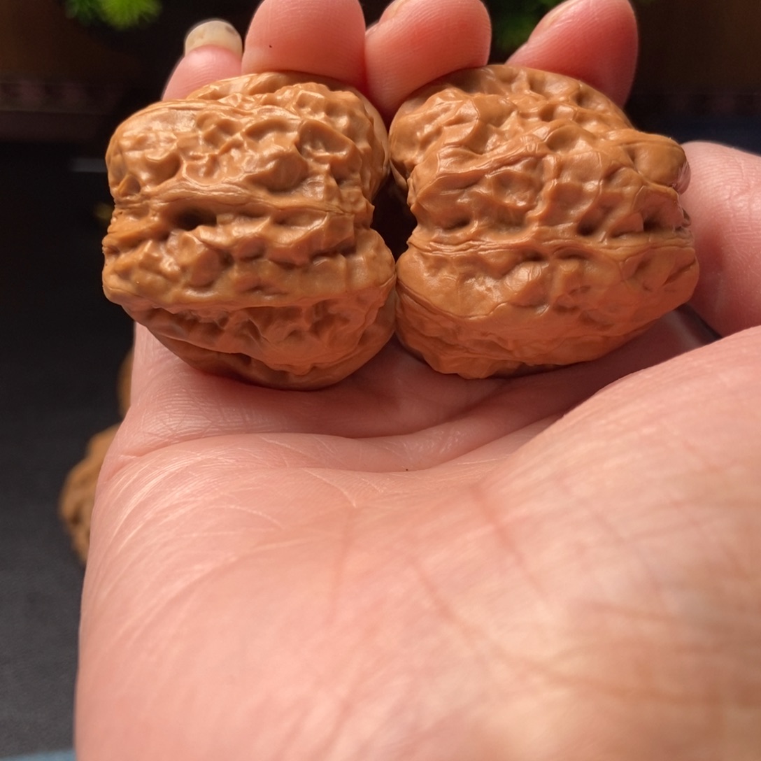 潘***峰把件文玩核桃蛤蟆头