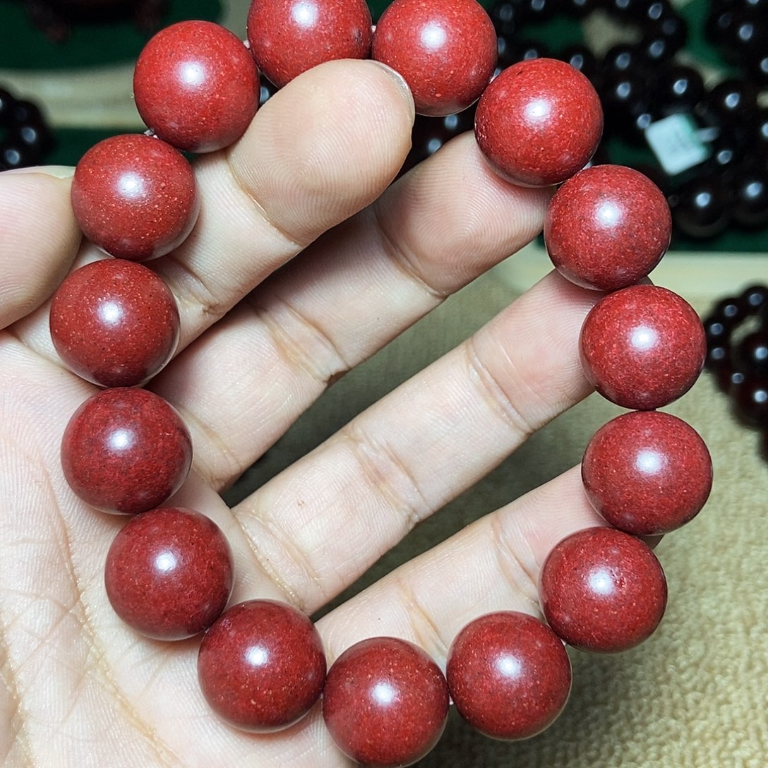 檀香紫檀（小叶紫檀）无事牌1.5花蕊合香单圈