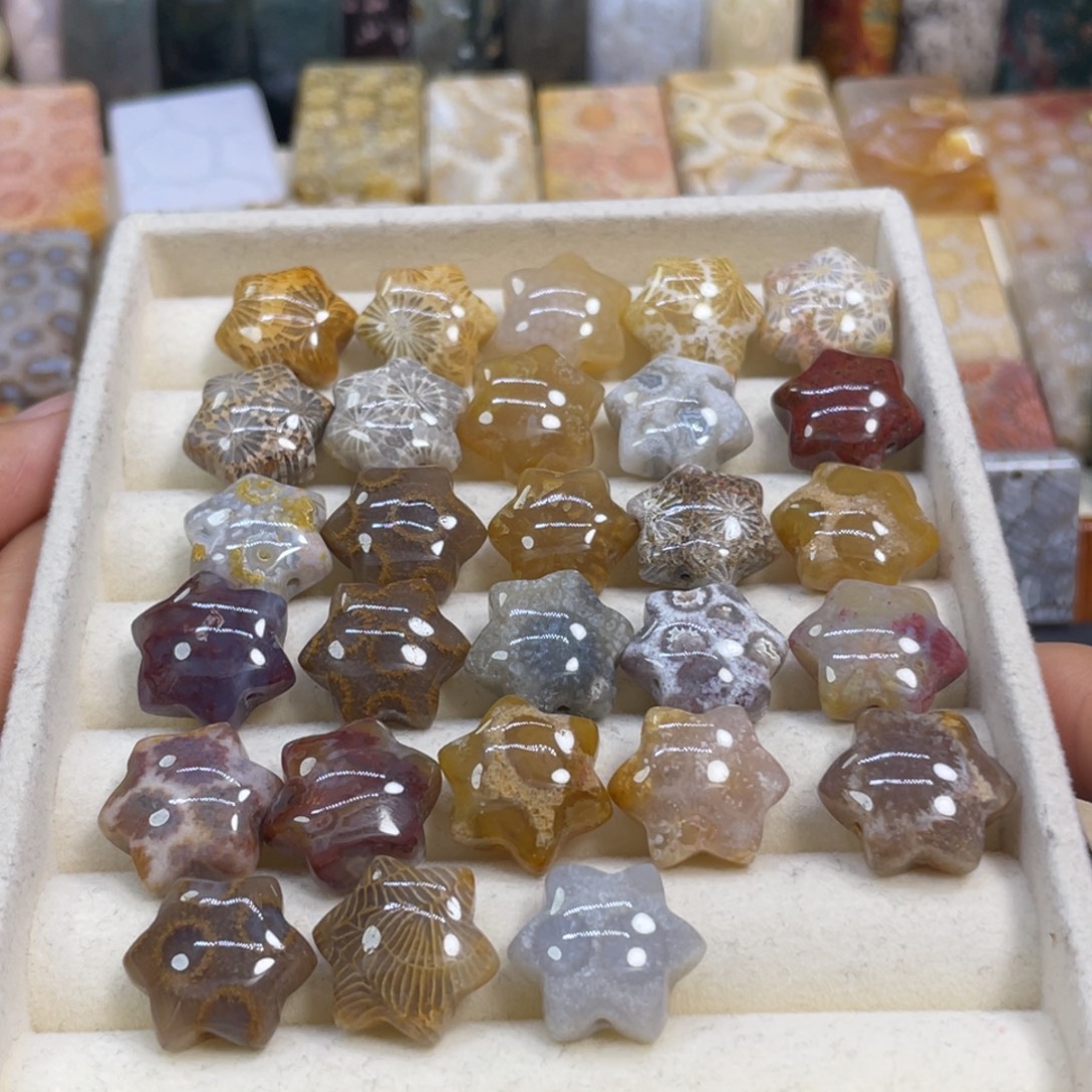 硅化玉未镶嵌颈饰六芒星30米1个