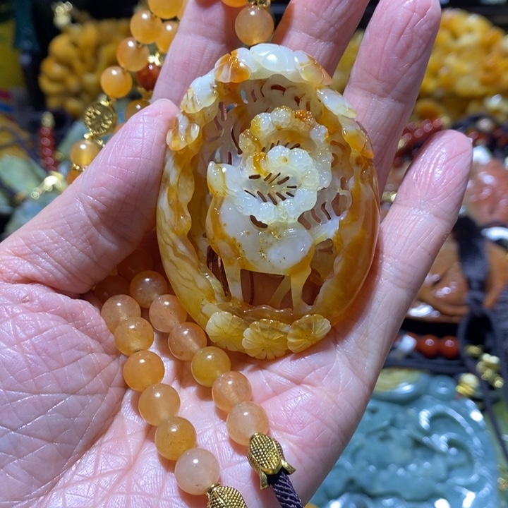 岫玉岫玉吊坠未镶嵌