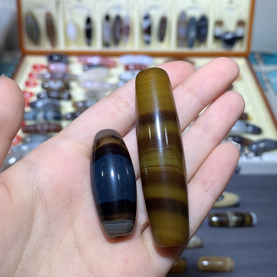 用***7玛瑙/玉髓未镶嵌颈饰