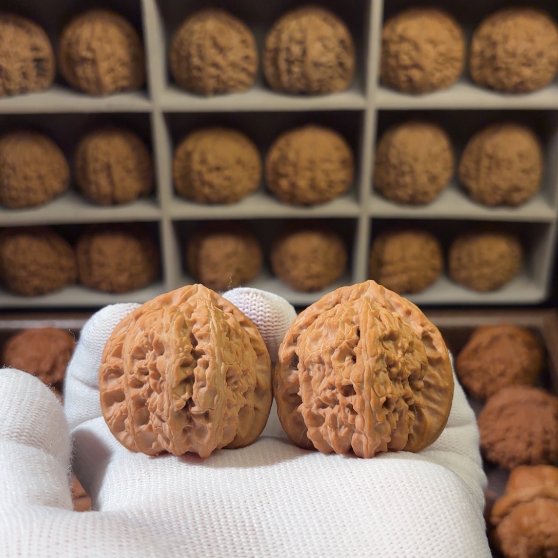 把件文玩核桃42尺全品三角白