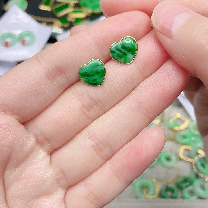 翡翠耳饰18K金镶嵌天然翡翠