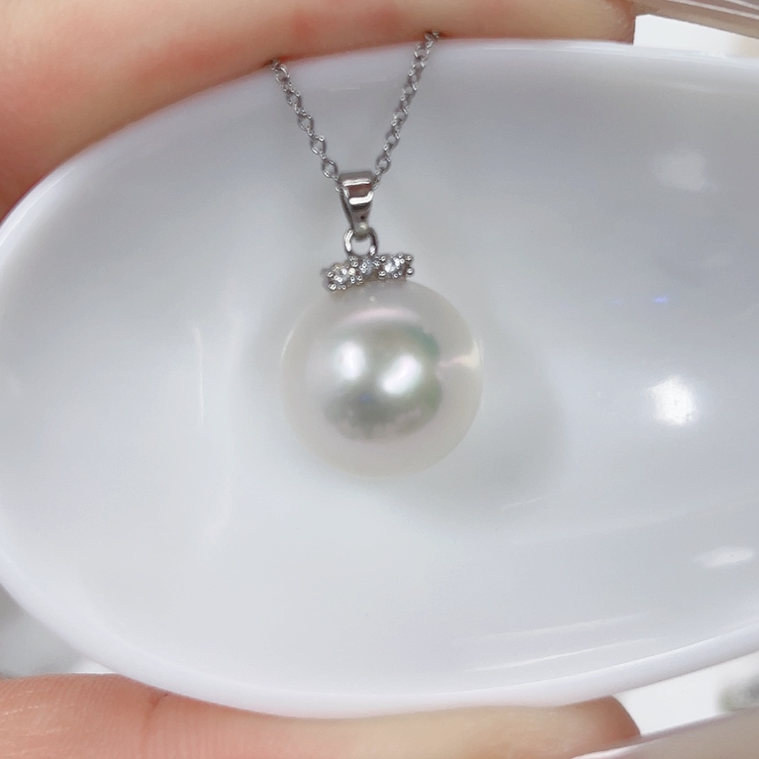 淡水珍珠吊坠(赠链)未镶嵌