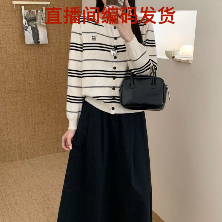 【港妹推荐】气质简约百搭设计T恤小衫上衣