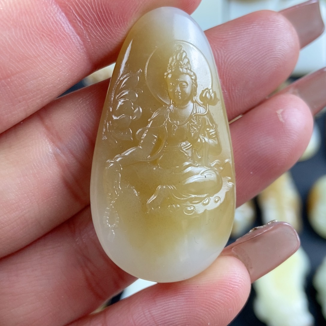 和田玉挂件未镶嵌