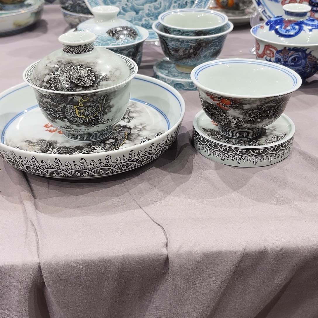 瓷片景德镇美术出版社