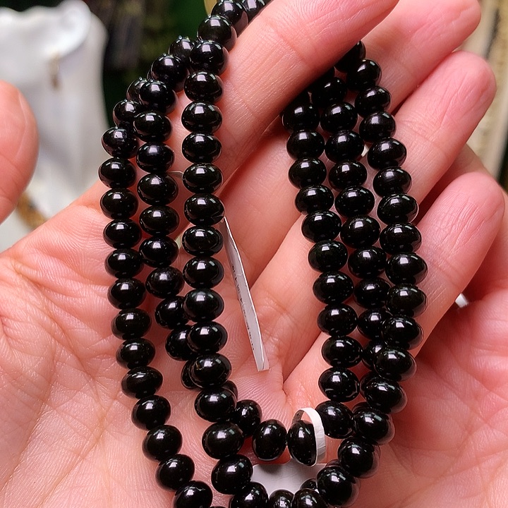 琥珀裸石未镶嵌抚顺琥珀