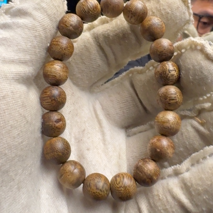 y***y沉香碎屑沉香东马奇楠卡10mm7g加