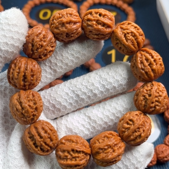 手串文玩核桃核桃手串