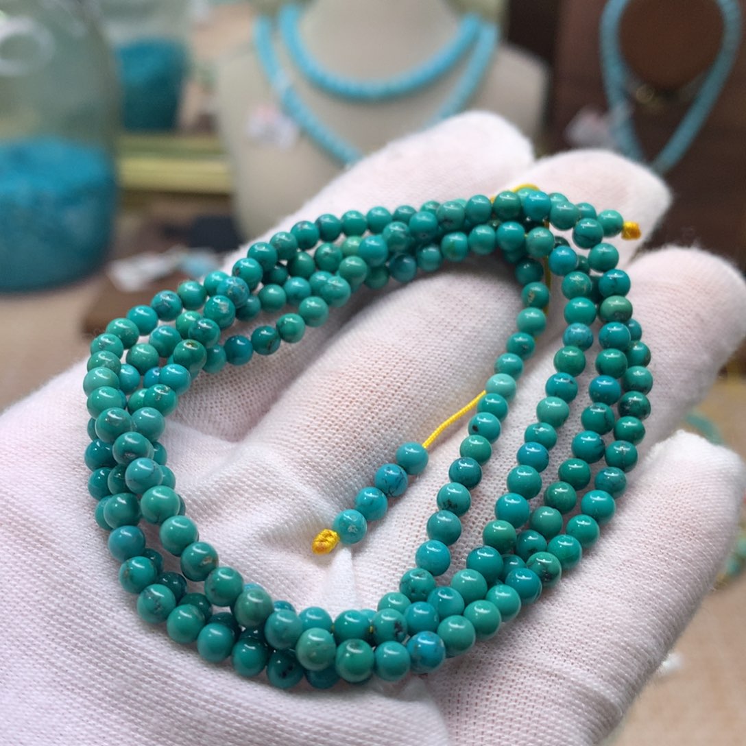 绿松石配饰未镶嵌