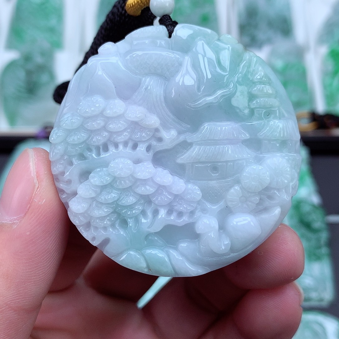 翡翠颈饰未镶嵌翡翠吊坠