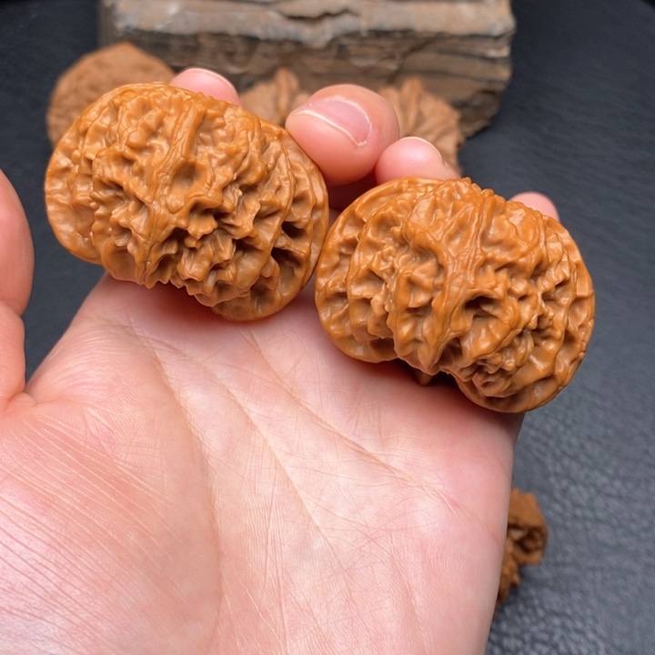 桃核把件尺寸44苹果