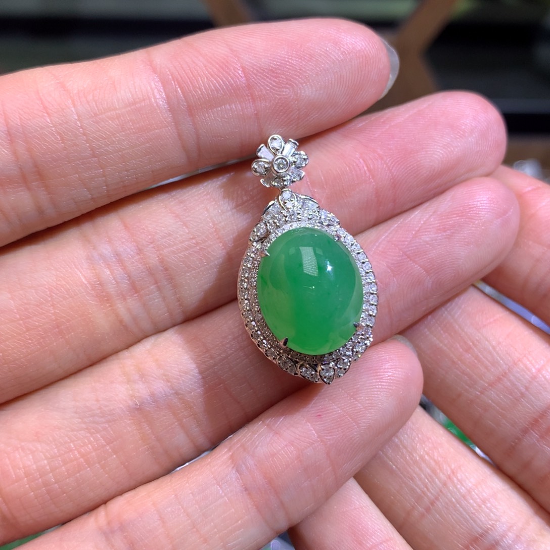 翡翠18K金镶嵌吊坠(不含链)