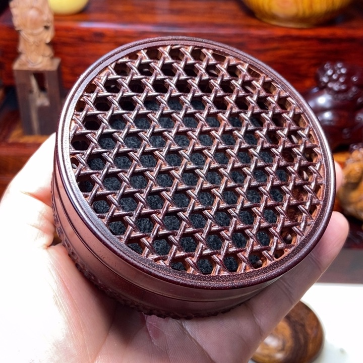 檀香紫檀（小叶紫檀）香盒