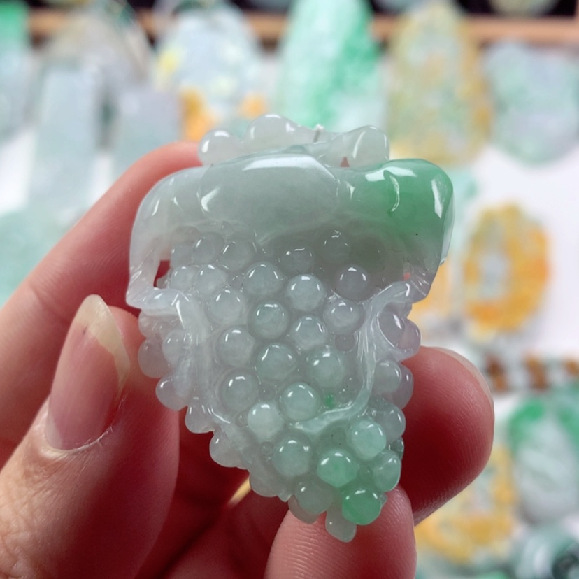 【闪购商品】翡翠吊坠(不含链)未镶嵌