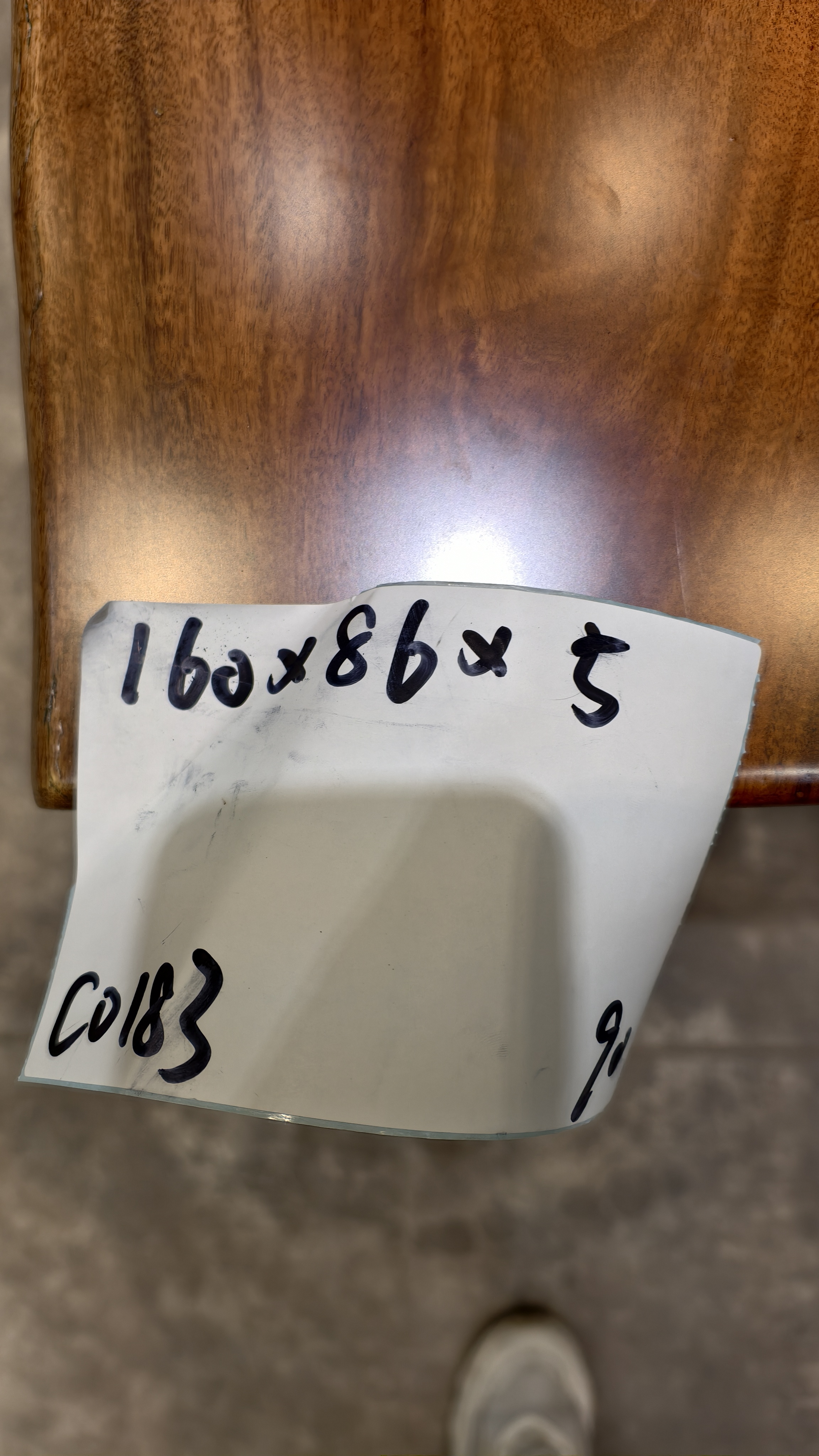 原木原切 整板整料  实木大板  没有拼接 贴皮 灌水泥 ！