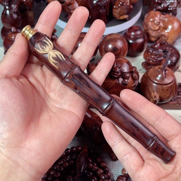 黄花梨/降香黄檀把件知足