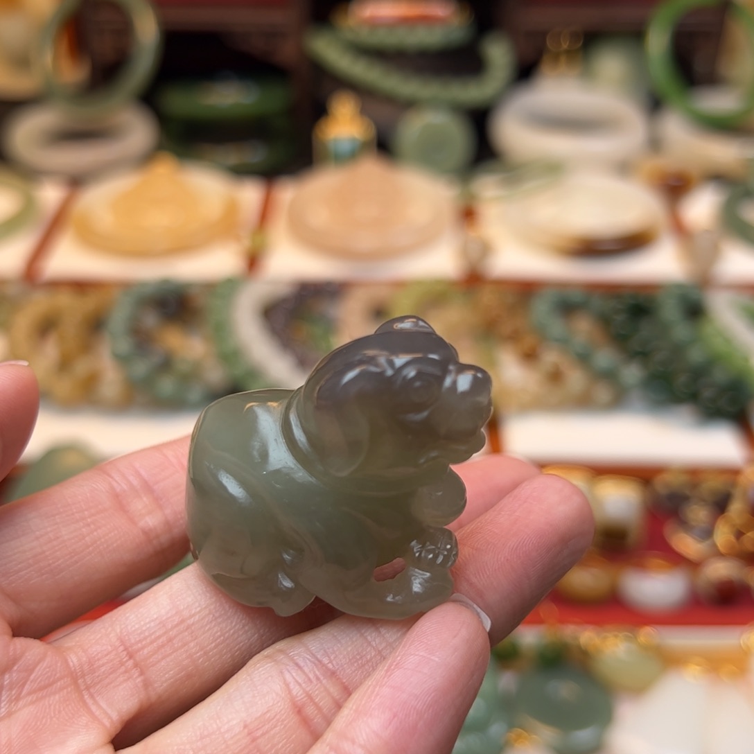 和田玉挂件未镶嵌