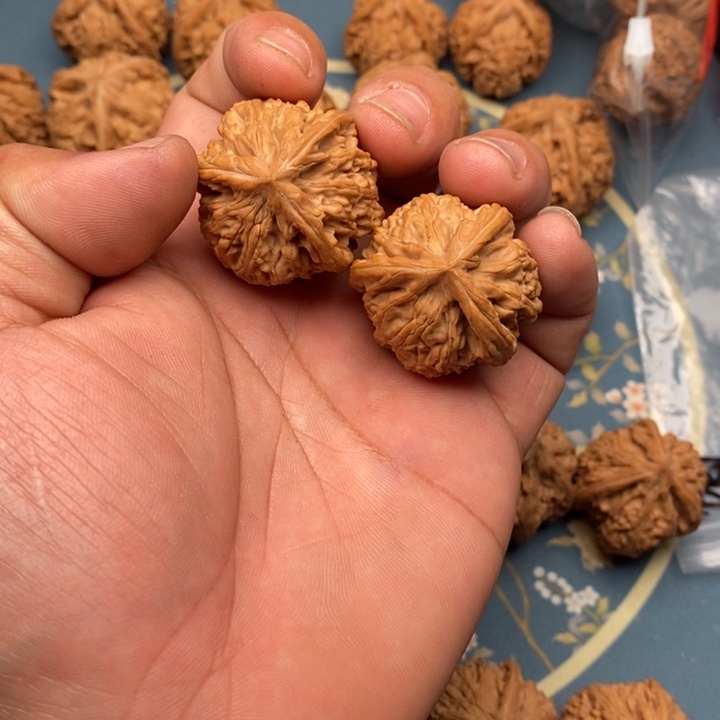 文玩核桃把件用****1文山