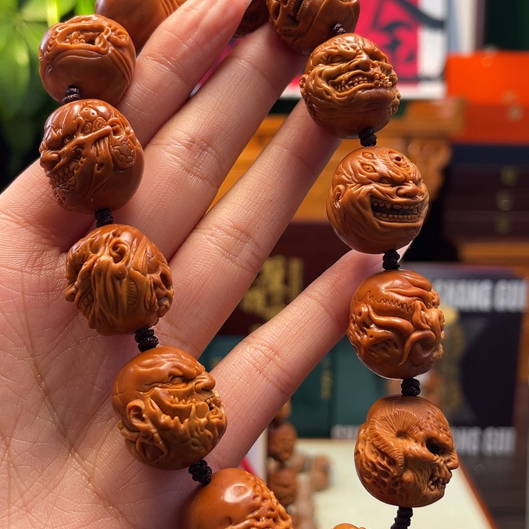 橄榄核手串/手链孙****。恶僧