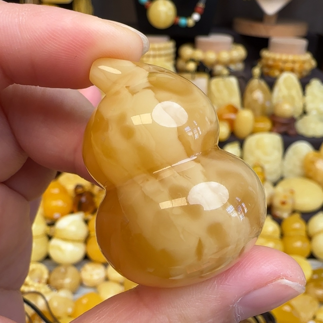 琥珀未镶嵌吊坠(赠链)俄料溶洞妖花蜜蜡葫芦吊坠